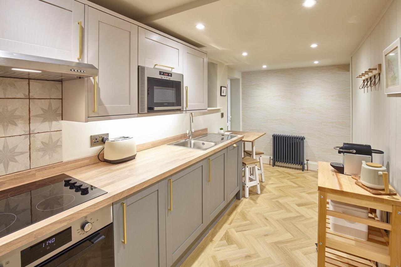 Host & Stay - The Salt Nook ウィットビー エクステリア 写真