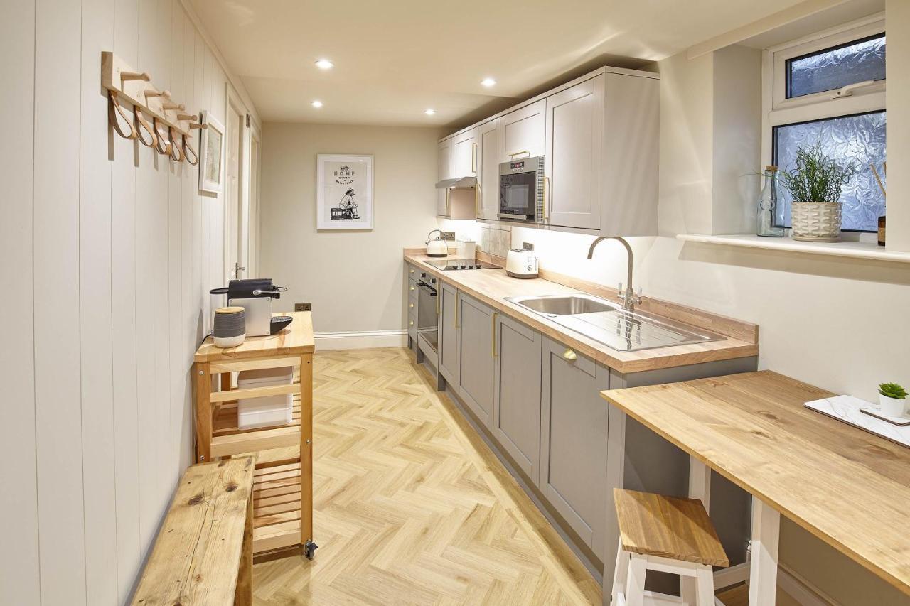 Host & Stay - The Salt Nook ウィットビー エクステリア 写真